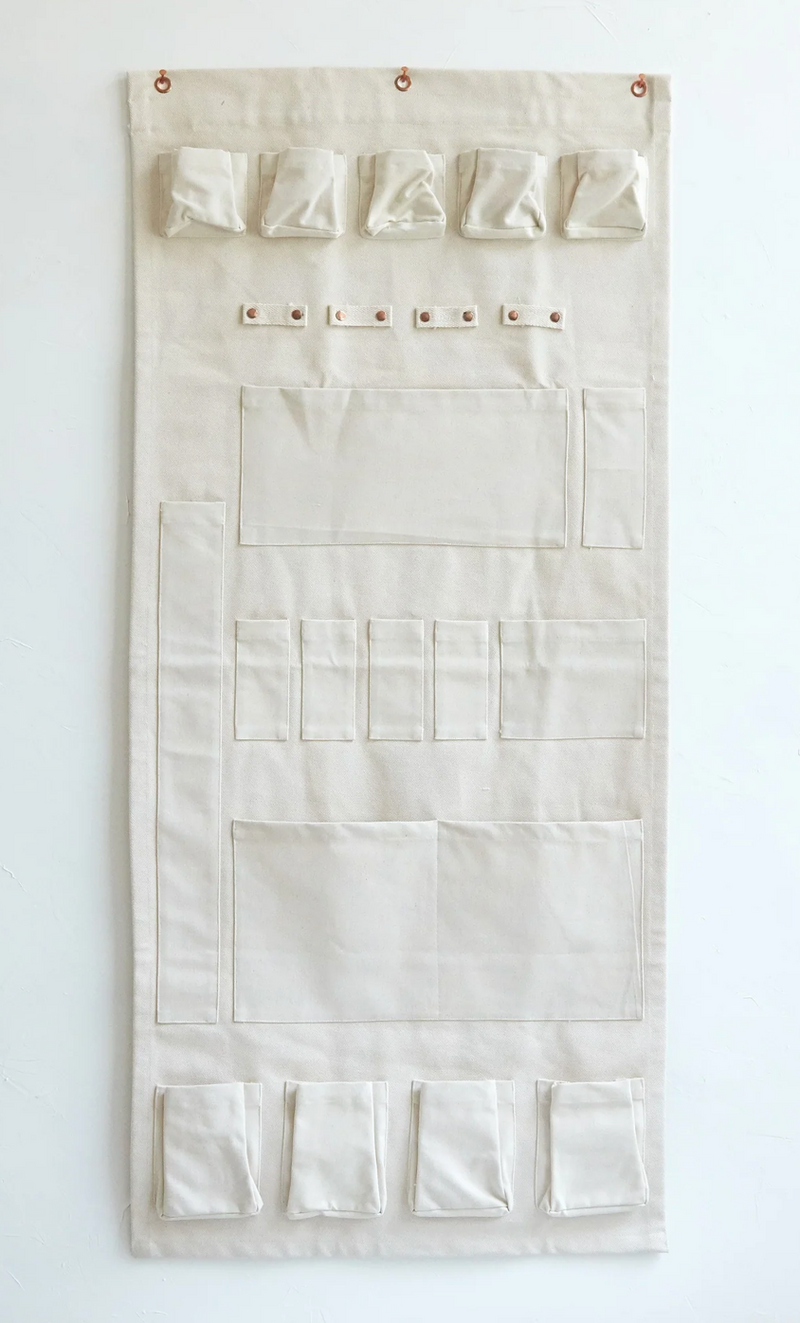 Canvas wall organizer
