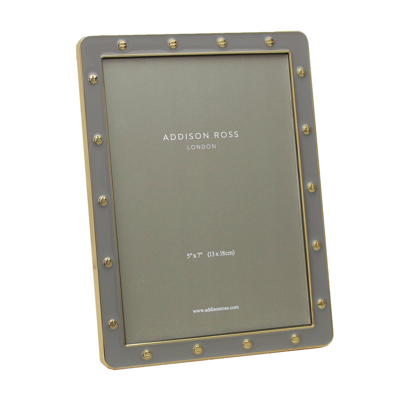 Locket in Gold Chiffon Frame
